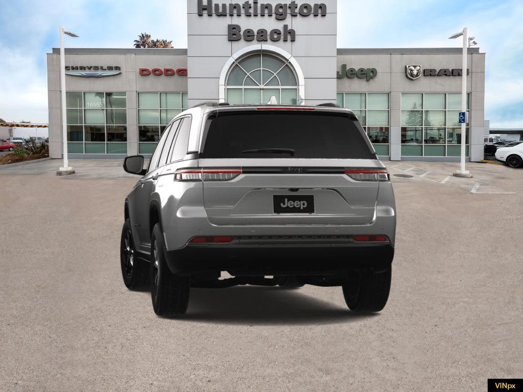 new 2025 Jeep Grand Cherokee car, priced at $41,335