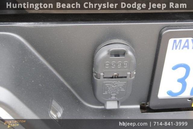 used 2020 GMC Sierra 1500 car, priced at $37,870