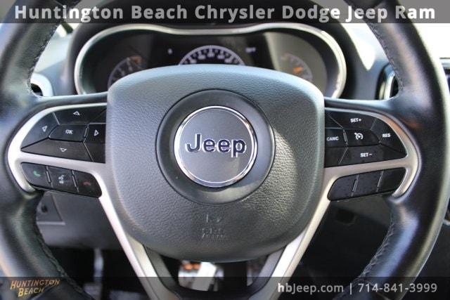 used 2022 Jeep Grand Cherokee WK car, priced at $29,300
