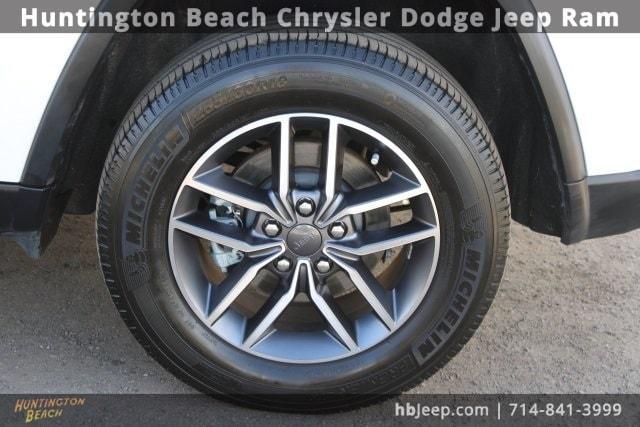 used 2022 Jeep Grand Cherokee WK car, priced at $29,300