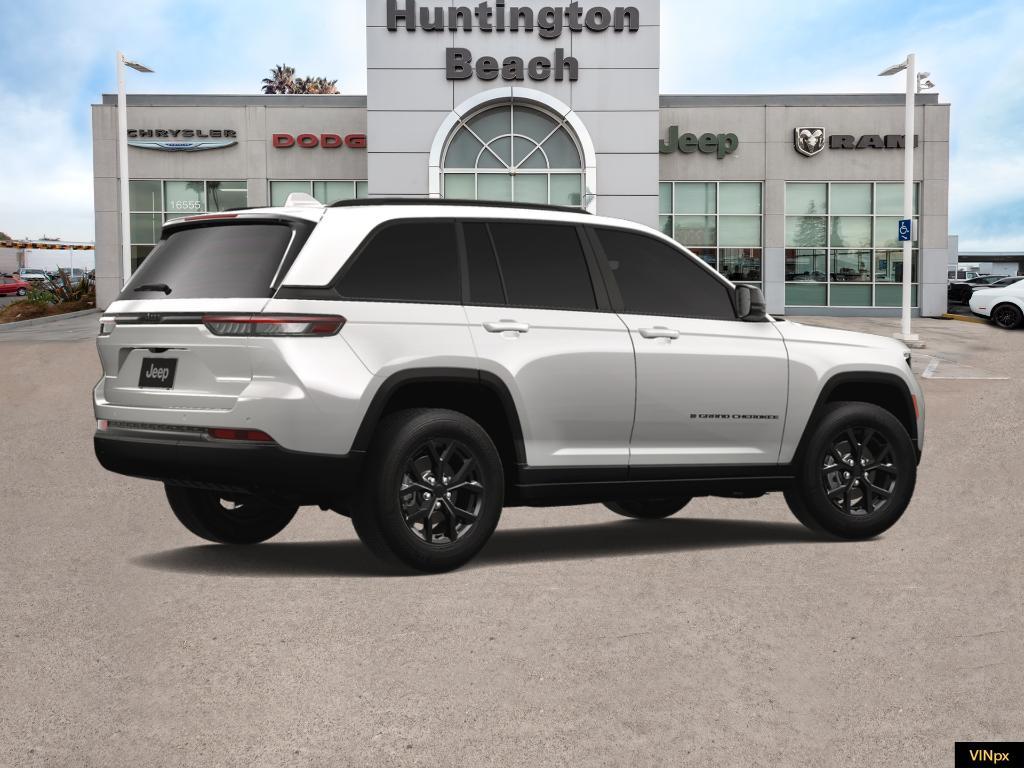 new 2025 Jeep Grand Cherokee car, priced at $37,400
