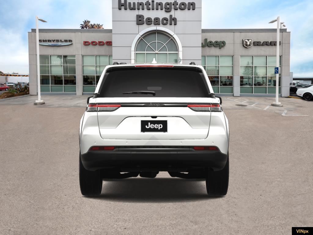 new 2025 Jeep Grand Cherokee car, priced at $35,400