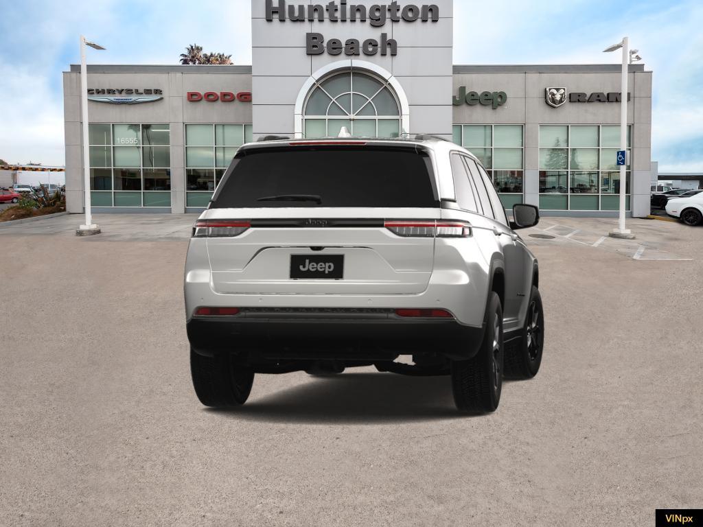 new 2025 Jeep Grand Cherokee car, priced at $37,400