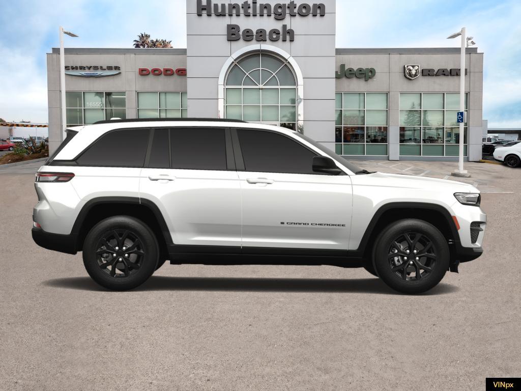 new 2025 Jeep Grand Cherokee car, priced at $33,400