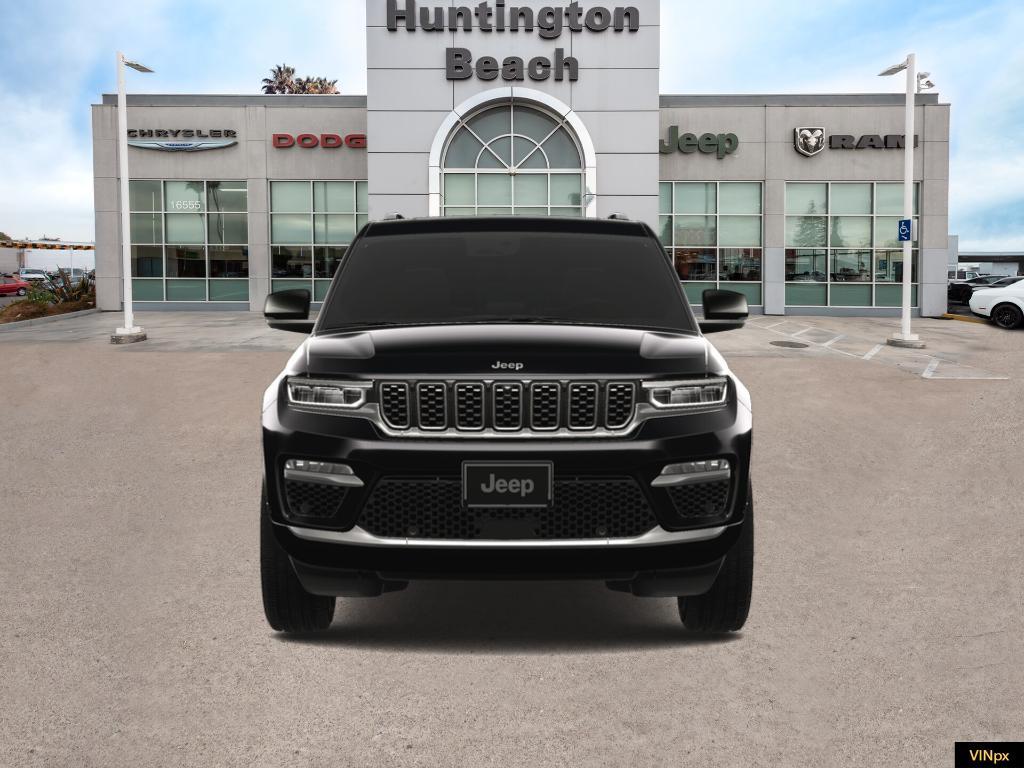 new 2025 Jeep Grand Cherokee car, priced at $49,700
