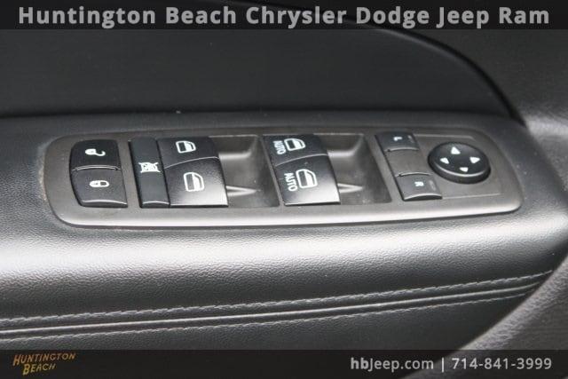 used 2021 Jeep Grand Cherokee car, priced at $18,300