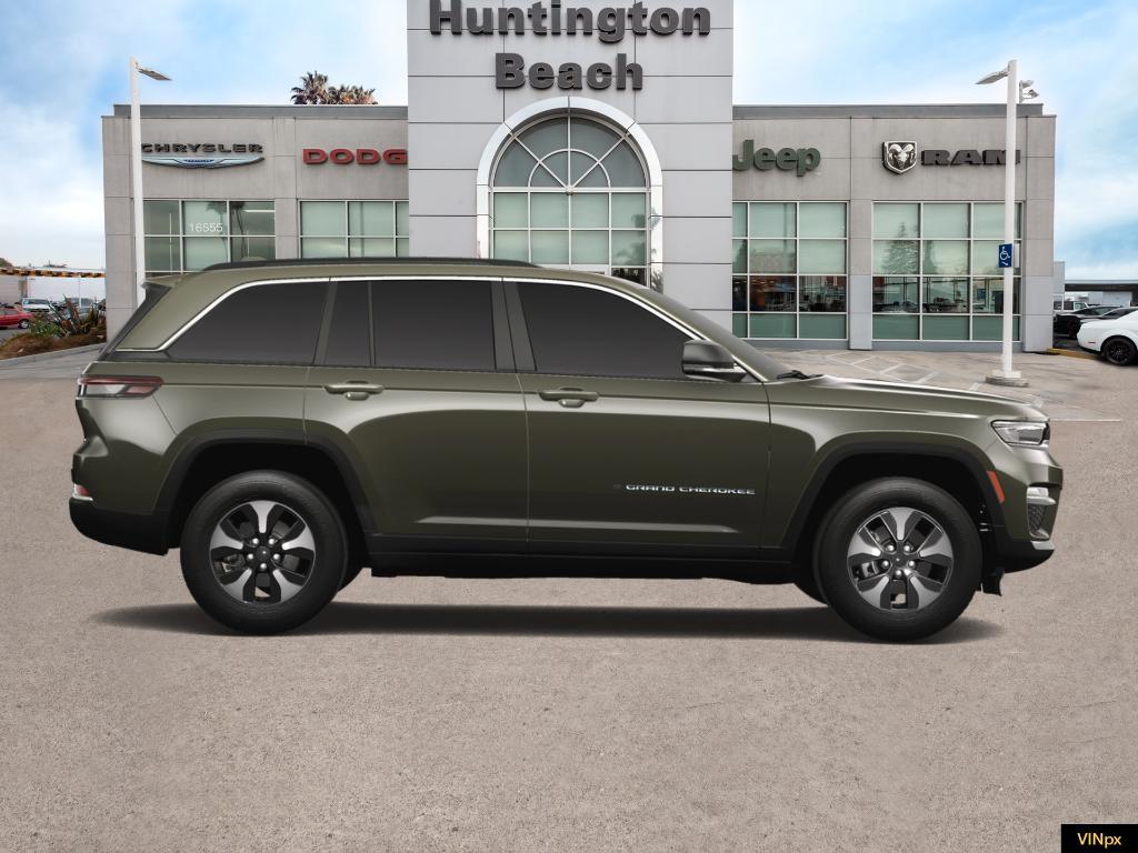 new 2024 Jeep Grand Cherokee 4xe car, priced at $45,900