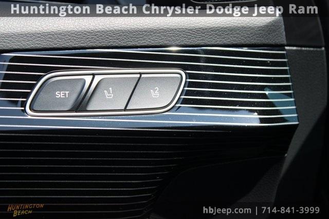 used 2024 Hyundai Palisade car, priced at $43,289
