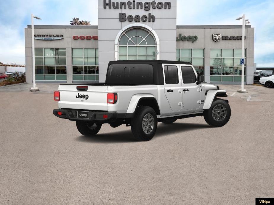 new 2025 Jeep Gladiator car, priced at $47,059