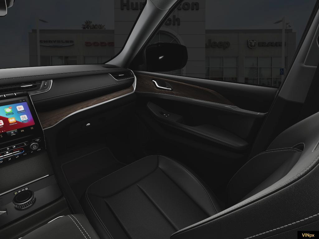new 2025 Jeep Grand Cherokee car, priced at $51,163
