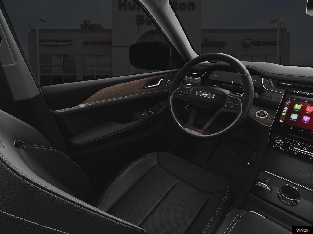 new 2025 Jeep Grand Cherokee car, priced at $51,163