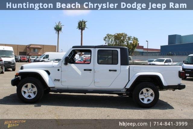 used 2023 Jeep Gladiator car, priced at $26,400