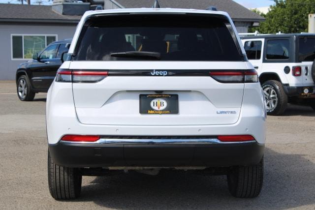 new 2023 Jeep Grand Cherokee car, priced at $33,700