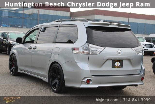 used 2019 Toyota Sienna car, priced at $27,700