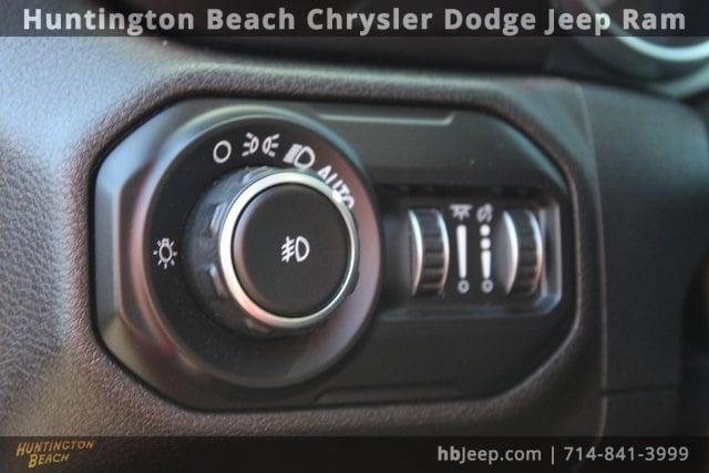 used 2020 Jeep Wrangler Unlimited car, priced at $27,700