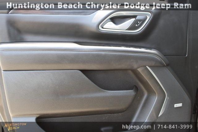 used 2022 GMC Yukon XL car, priced at $48,884
