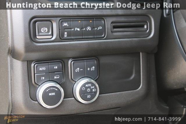 used 2022 GMC Yukon XL car, priced at $48,884
