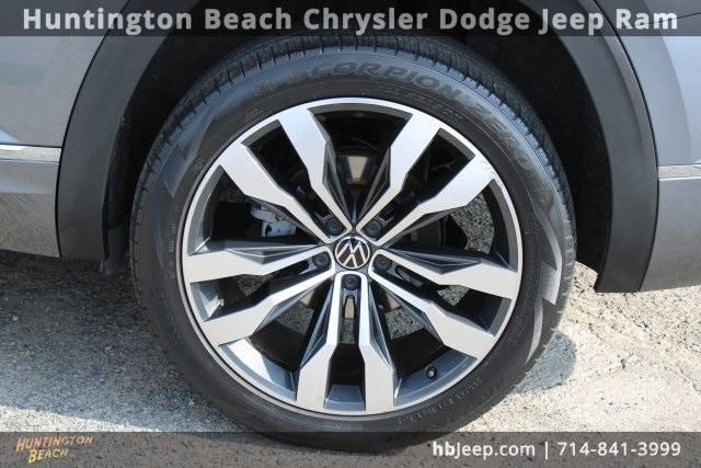 used 2021 Volkswagen Atlas car, priced at $29,700