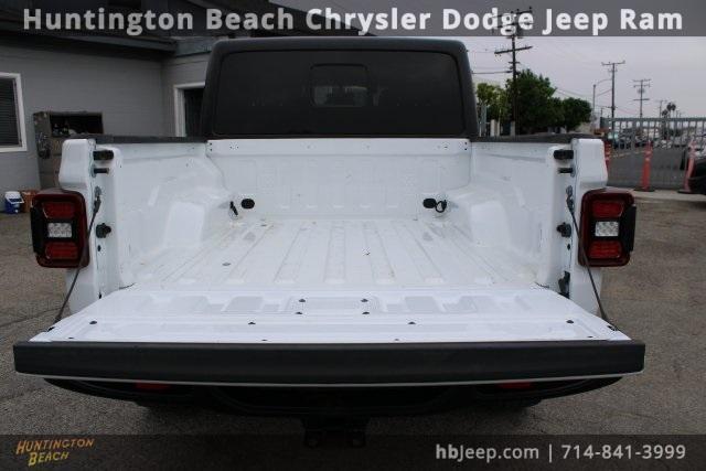 used 2022 Jeep Gladiator car, priced at $38,200