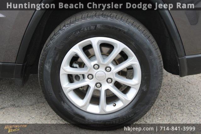 used 2021 Jeep Grand Cherokee car, priced at $18,600