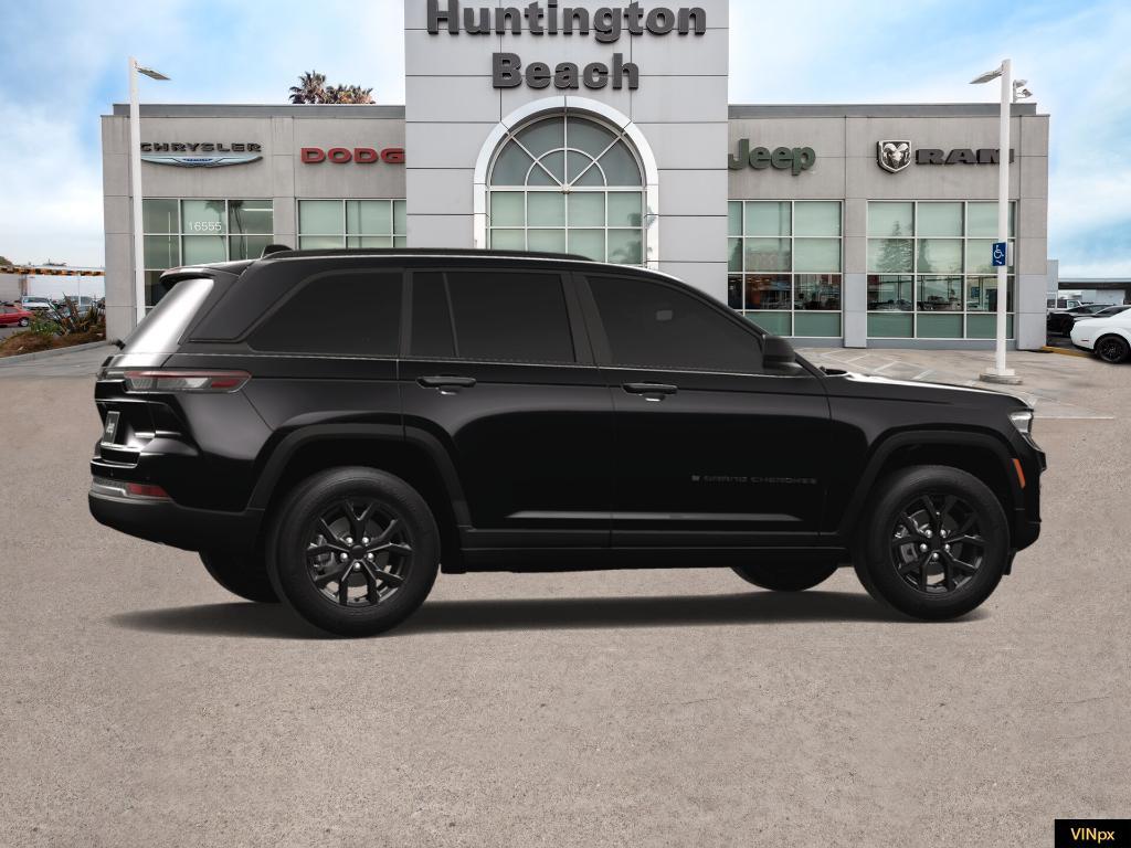 new 2025 Jeep Grand Cherokee car, priced at $36,100