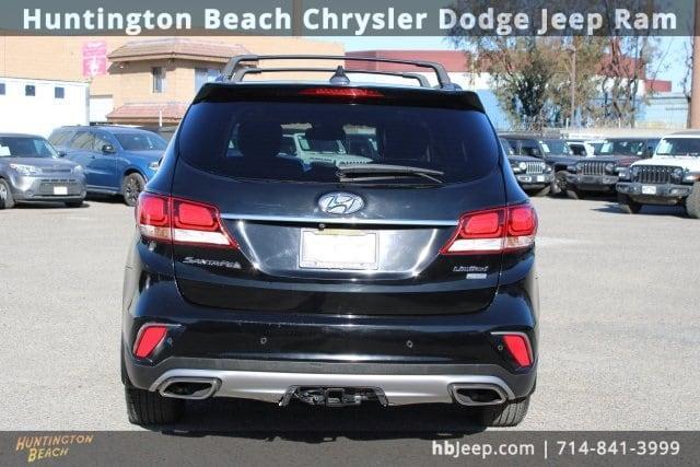 used 2018 Hyundai Santa Fe car, priced at $19,410