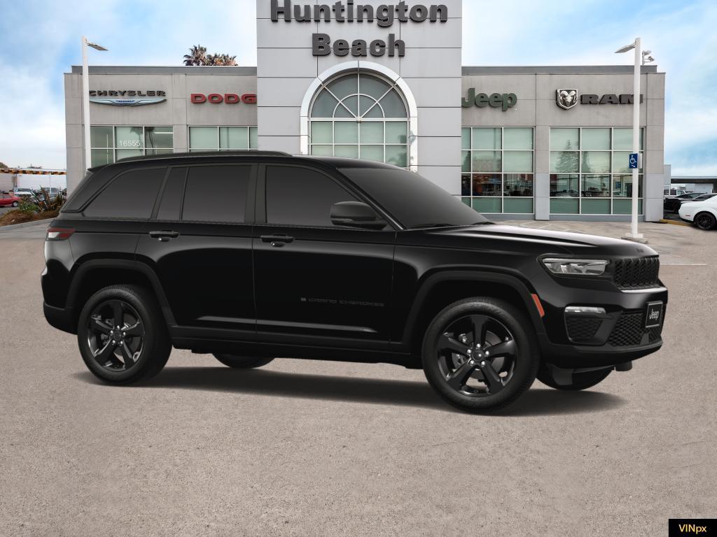 new 2025 Jeep Grand Cherokee car, priced at $39,000
