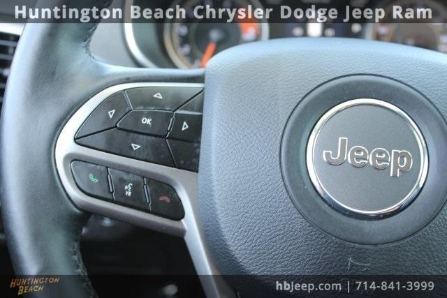 used 2019 Jeep Cherokee car, priced at $17,400