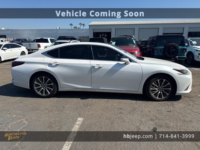 used 2019 Lexus ES 350 car, priced at $26,990