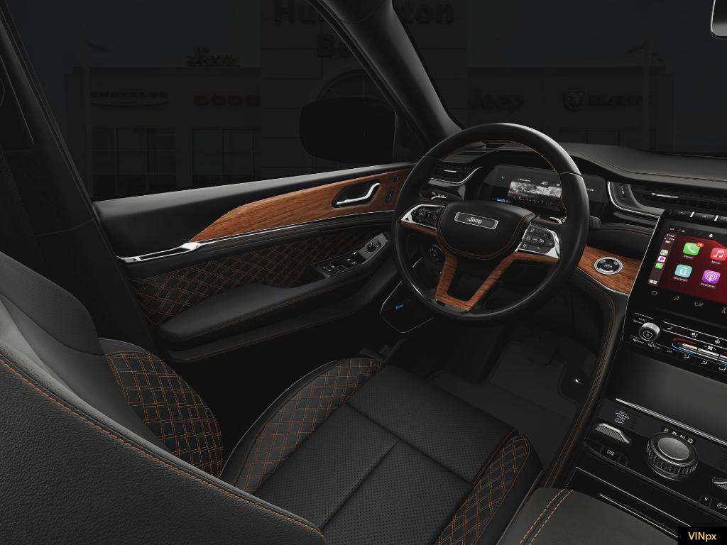 new 2025 Jeep Grand Cherokee car, priced at $58,927