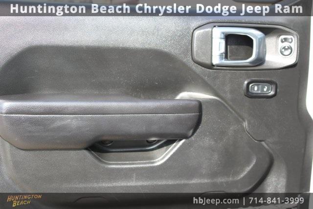used 2021 Jeep Wrangler Unlimited car, priced at $27,600
