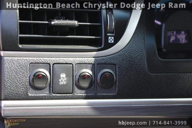 used 2014 Toyota Camry Hybrid car, priced at $11,970