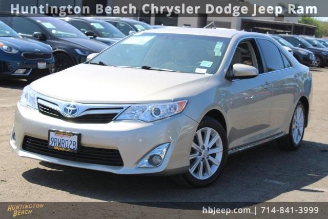 used 2014 Toyota Camry Hybrid car, priced at $11,970