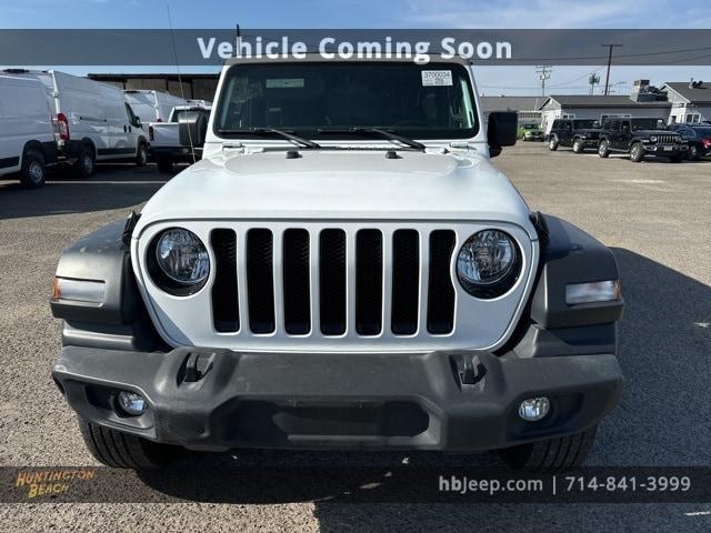 used 2022 Jeep Wrangler Unlimited car, priced at $27,300