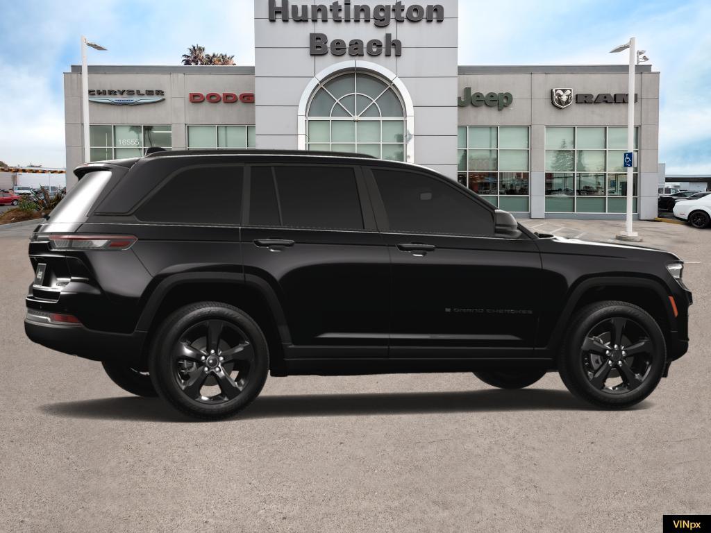 new 2025 Jeep Grand Cherokee car, priced at $38,900