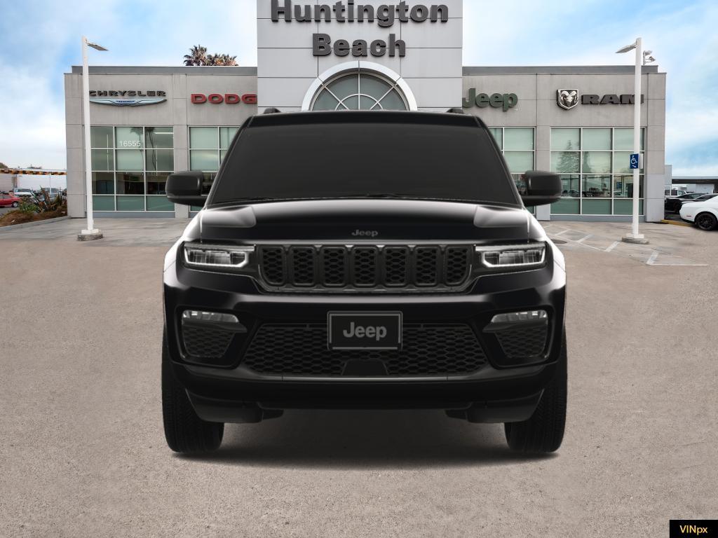 new 2025 Jeep Grand Cherokee car, priced at $38,900