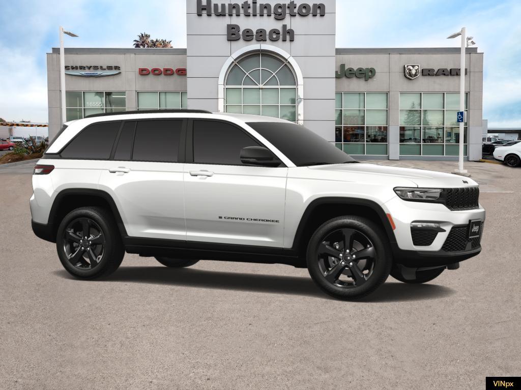 new 2025 Jeep Grand Cherokee car, priced at $39,517