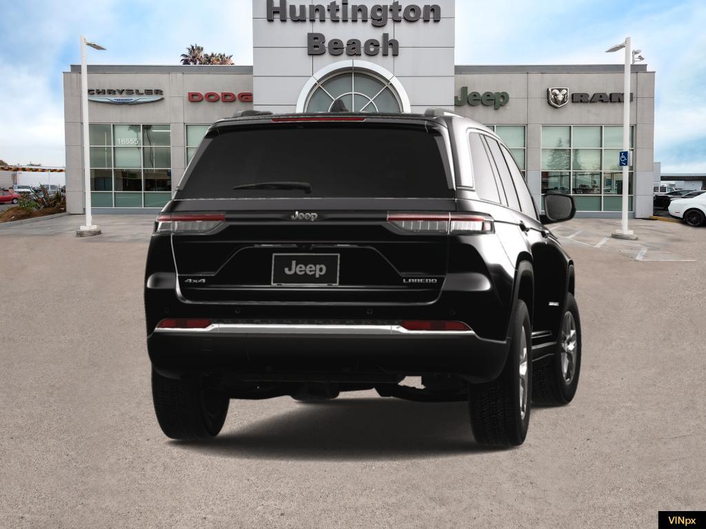 new 2025 Jeep Grand Cherokee car, priced at $37,605