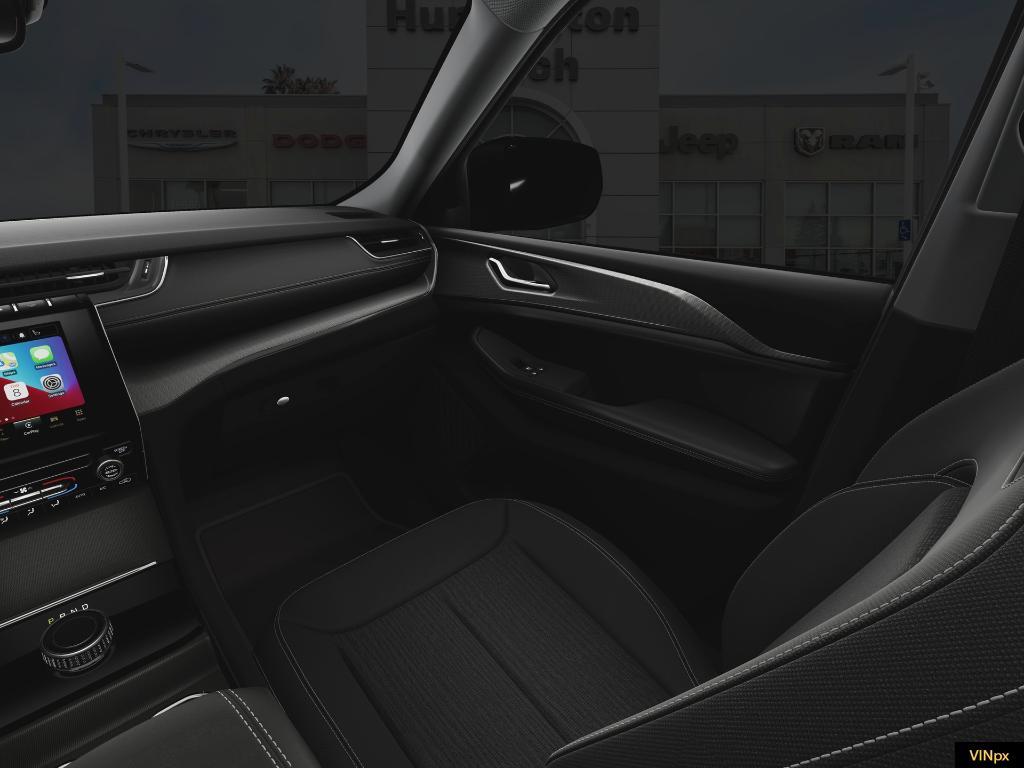 new 2025 Jeep Grand Cherokee car, priced at $37,605