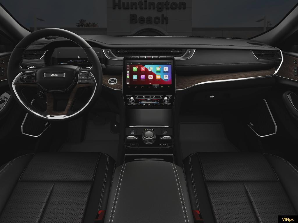 new 2025 Jeep Grand Cherokee car, priced at $51,916