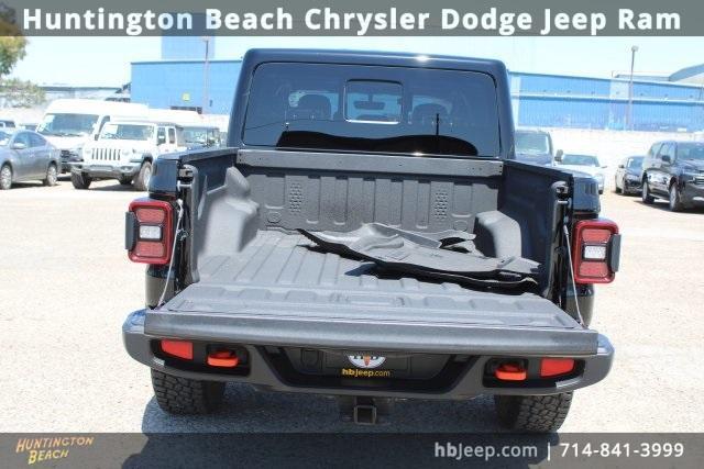 used 2022 Jeep Gladiator car, priced at $30,836