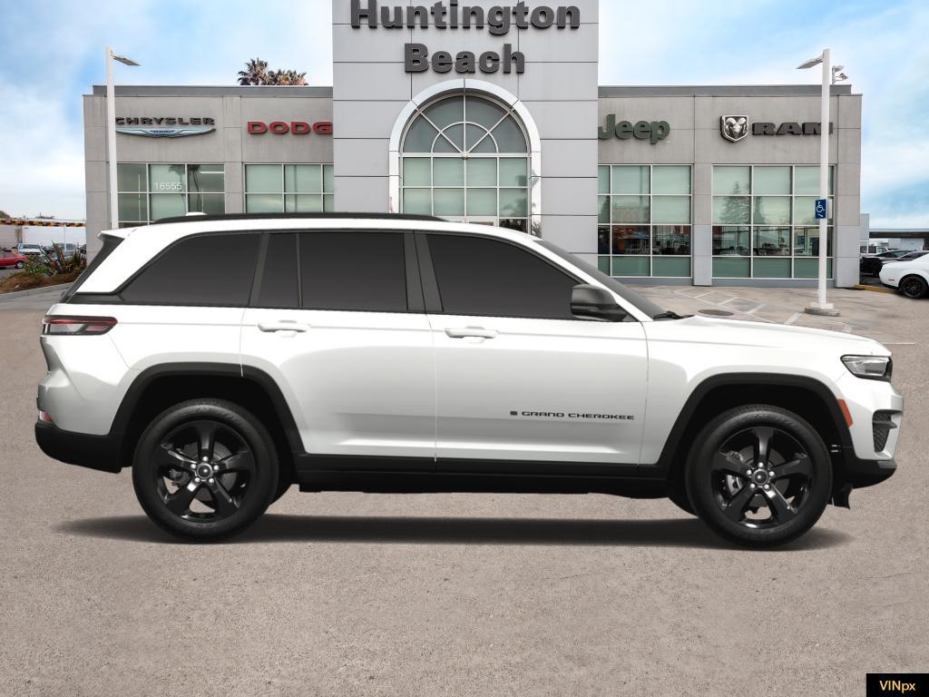 new 2025 Jeep Grand Cherokee car, priced at $38,600