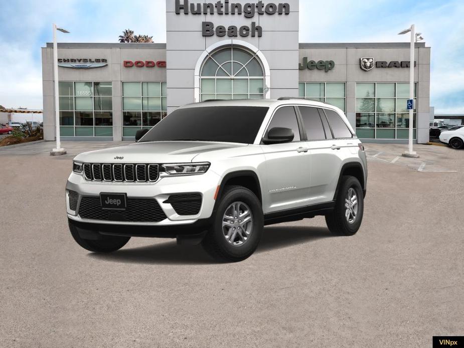 new 2023 Jeep Grand Cherokee car, priced at $29,200