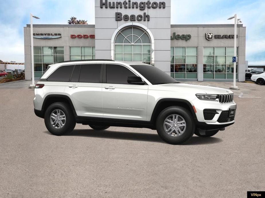 new 2023 Jeep Grand Cherokee car, priced at $29,200