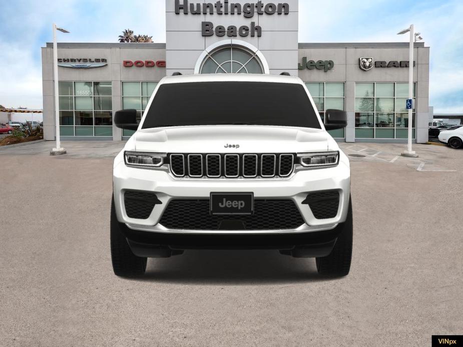 new 2023 Jeep Grand Cherokee car, priced at $29,200