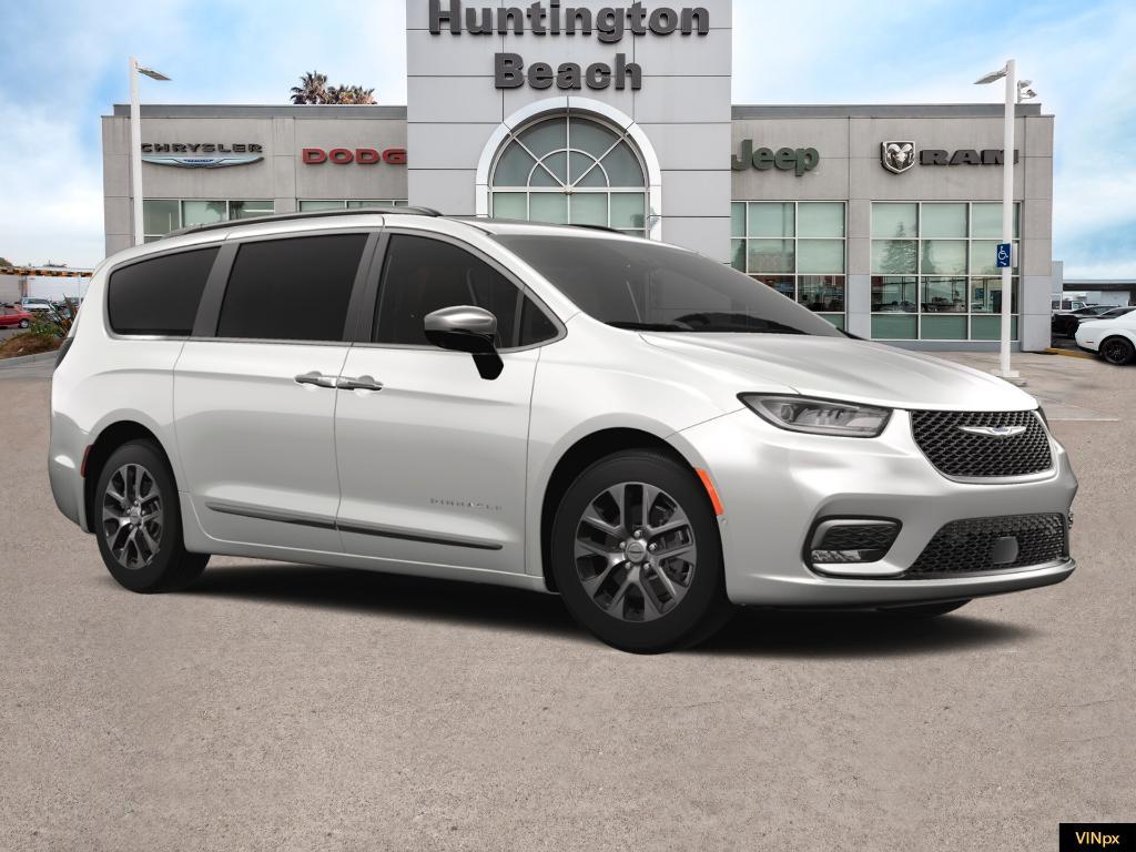 new 2025 Chrysler Pacifica Hybrid car, priced at $39,300