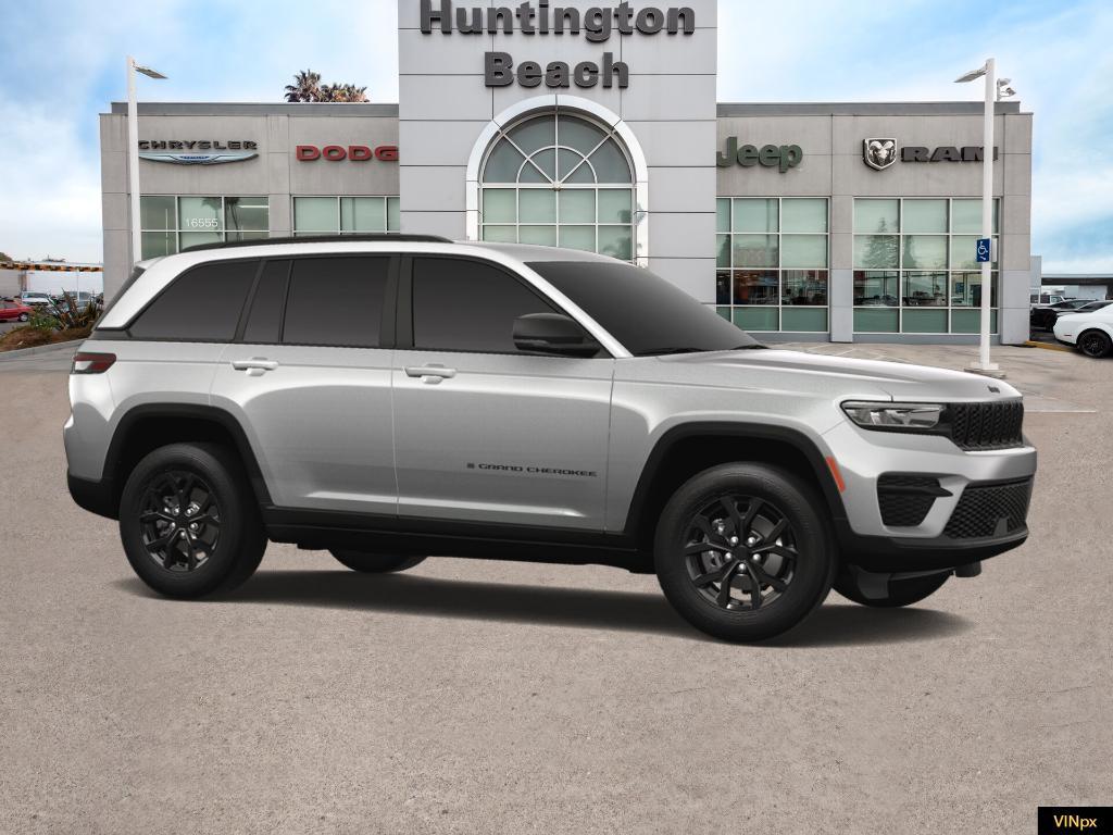 new 2025 Jeep Grand Cherokee car, priced at $35,600