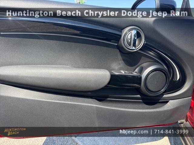 used 2022 MINI SE Hardtop car, priced at $21,990