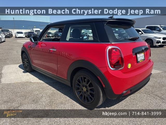 used 2022 MINI SE Hardtop car, priced at $21,990