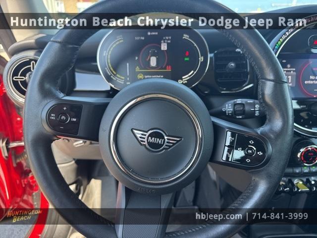 used 2022 MINI SE Hardtop car, priced at $21,990